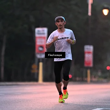Runner Photo 8296378