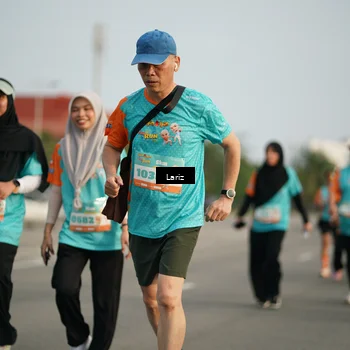 Runner Photo 8296379