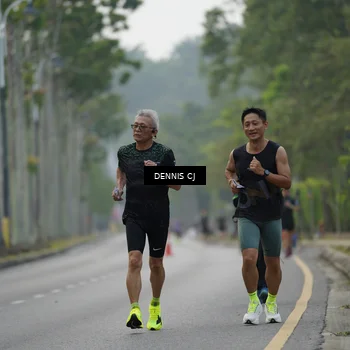Runner Photo 8296396