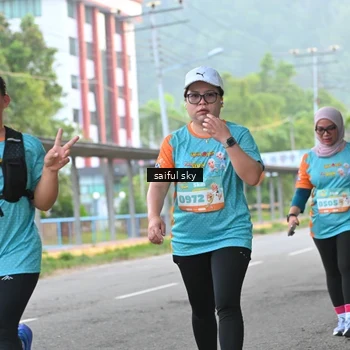 Runner Photo 8296399
