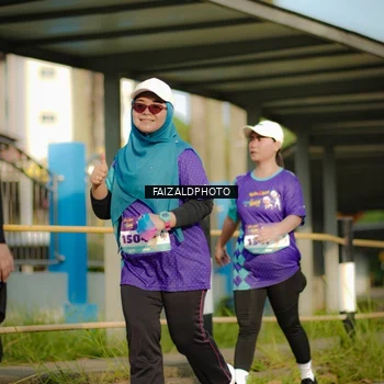 Runner Photo 8296400