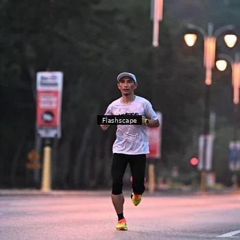 Runner Photo 8296408