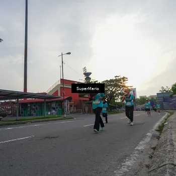 Runner Photo 8296429