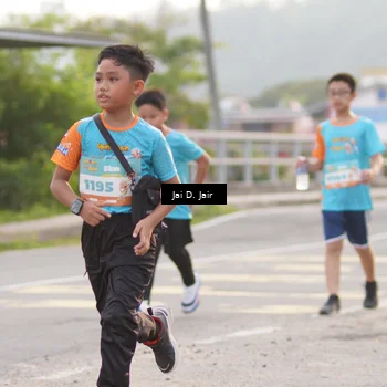 Runner Photo 8296438