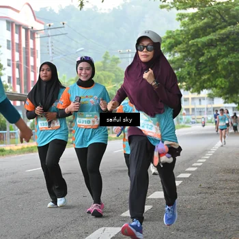Runner Photo 8296464