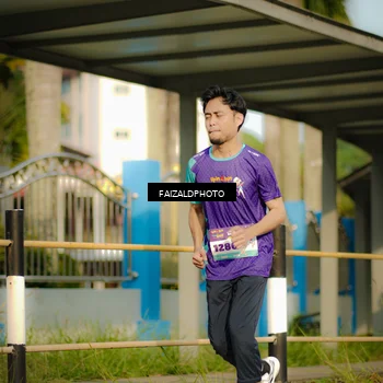 Runner Photo 8296471
