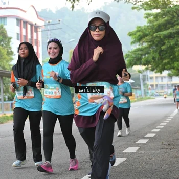 Runner Photo 8296472