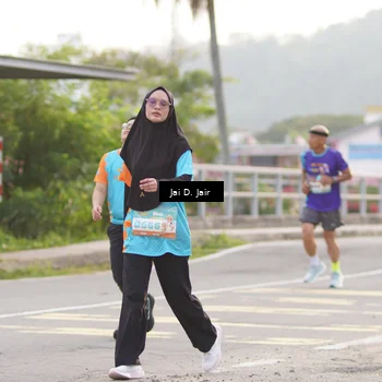 Runner Photo 8296479
