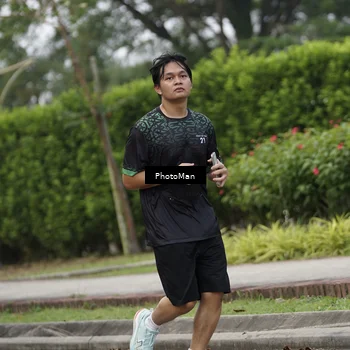 Runner Photo 8296480