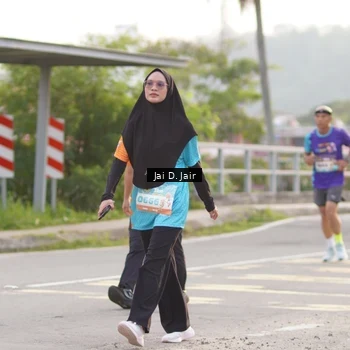 Runner Photo 8296507