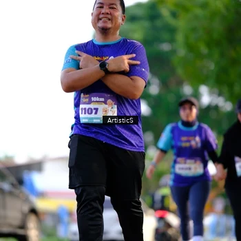 Runner Photo 8296518