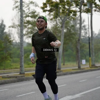 Runner Photo 8296519