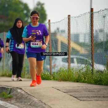 Runner Photo 8296525