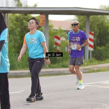 Runner Photo 8296529