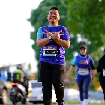 Runner Photo 8296530