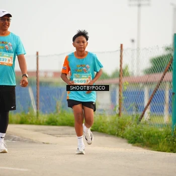Runner Photo 8296531