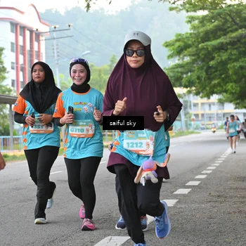 Runner Photo 8296541
