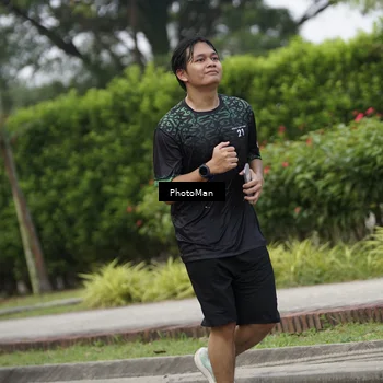Runner Photo 8296547