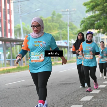 Runner Photo 8296549
