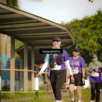Runner Photo 8296551