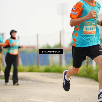 Runner Photo 8296578