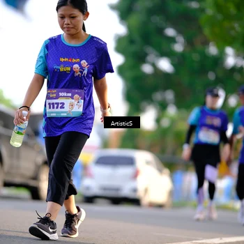 Runner Photo 8296582