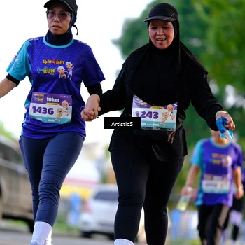 Runner Photo 8296585