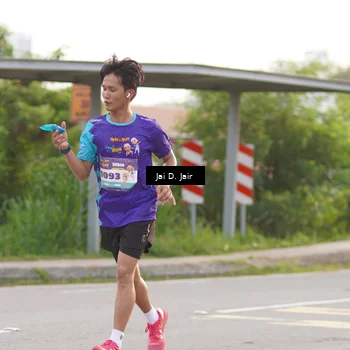 Runner Photo 8296590
