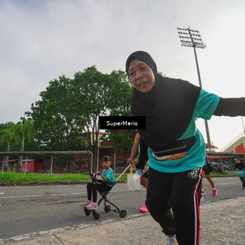 Runner Photo 8296592