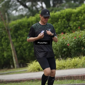 Runner Photo 8296595