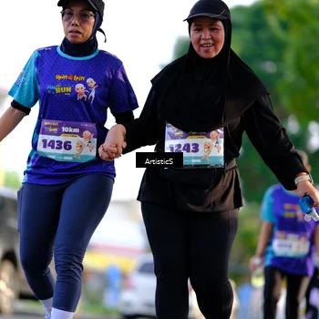 Runner Photo 8296596