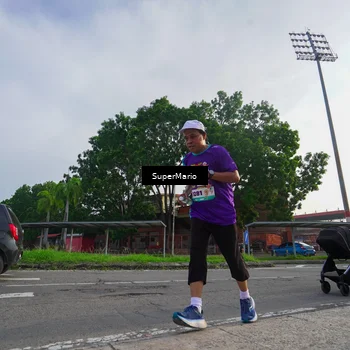 Runner Photo 8296630