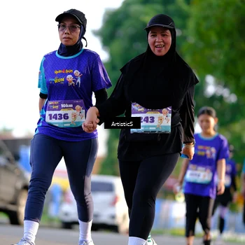 Runner Photo 8296653