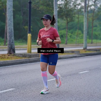 Runner Photo 8296702