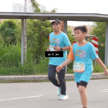Runner Photo 8296710