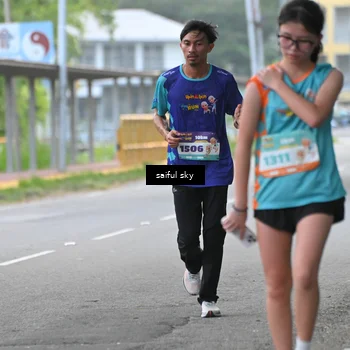 Runner Photo 8296717