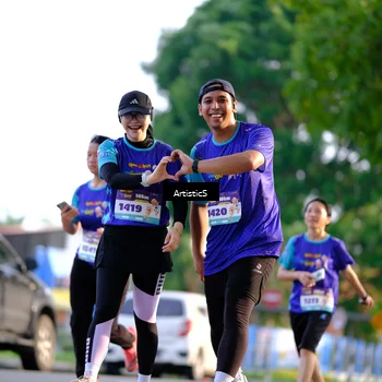 Runner Photo 8296732