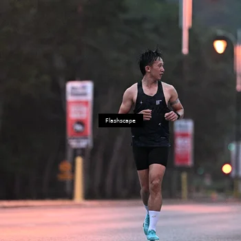 Runner Photo 8296734