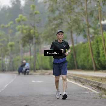 Runner Photo 8296744