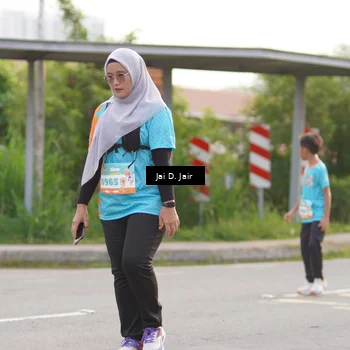 Runner Photo 8296755