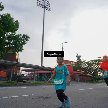Runner Photo 8296763