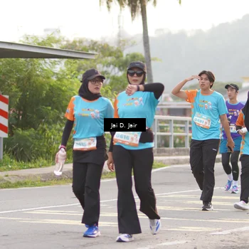 Runner Photo 8296788