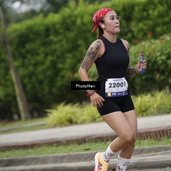 Runner Photo 8296789