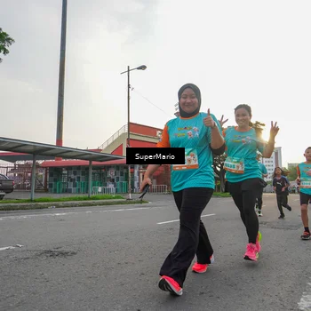 Runner Photo 8296796