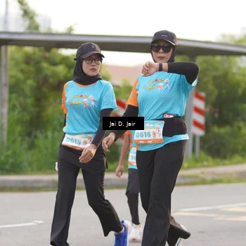 Runner Photo 8296810