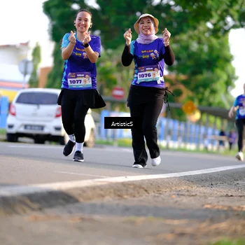 Runner Photo 8296837