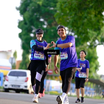Runner Photo 8296842