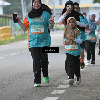 Runner Photo 8296844