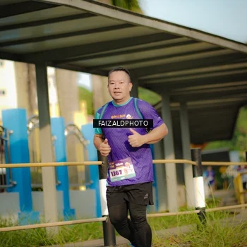 Runner Photo 8296856