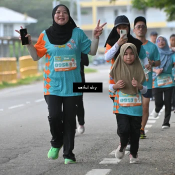 Runner Photo 8296863
